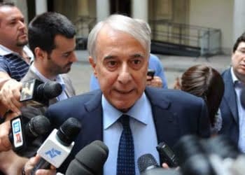 pisapia_microfoni_r439