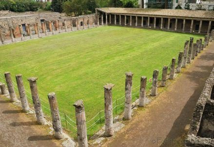 pompei_palestra_mitoR439