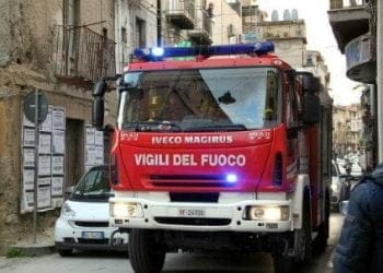 pompieri_camion_R439