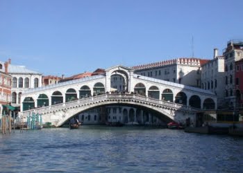 ponte_rialto_wikipedia_2017