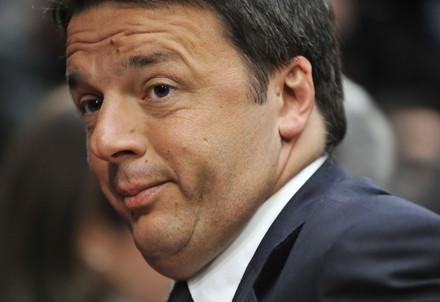 renzi_facciona_zoomR439