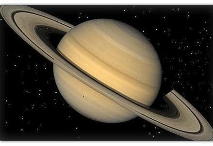 saturno_R439