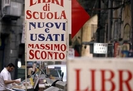 scuola_libriusatiR439