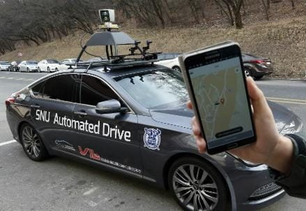 self-driving-car_R439