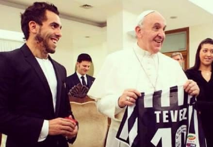 tevez_bergoglio