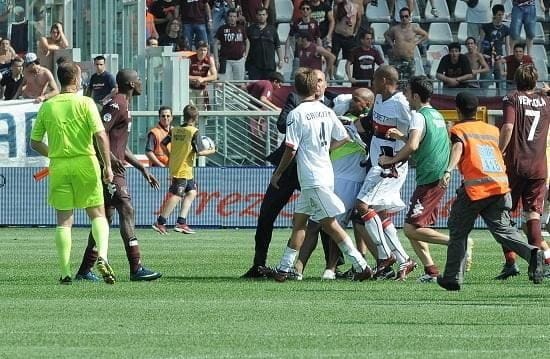 torino_genoa_mischia