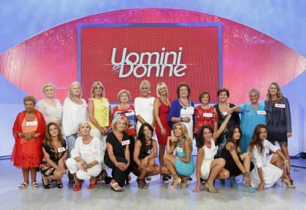 uominiedonne_trono_over__donne