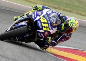 valentinorossi_piegaR439