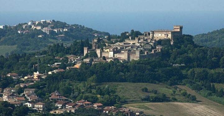 Gradara_wikipedia_2018