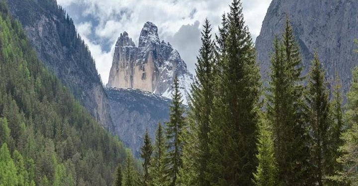 Uto_Ughi_e_le_Dolomiti_web_2018