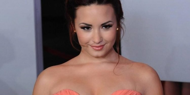 demi-lovato-2