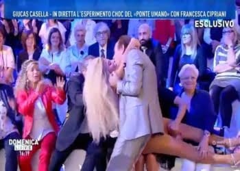 francesca_cipriani_ipnosi_domenicalive