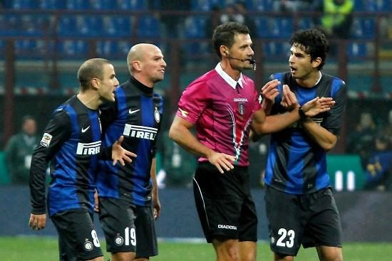 inter_proteste_giocomelli_arbitroR400