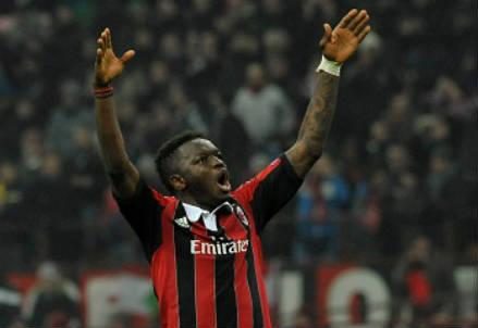 muntari_braccia