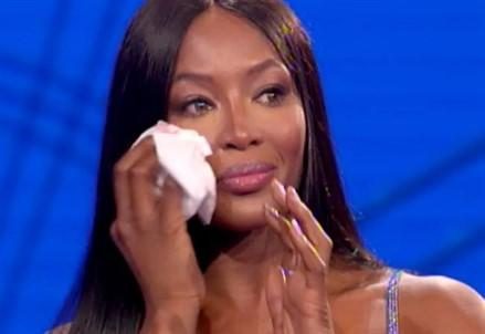 naomi-campbell-lacrime