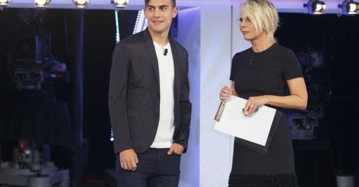 paulo_dybala_maria_defilippi_cepostaperte_cs_2018