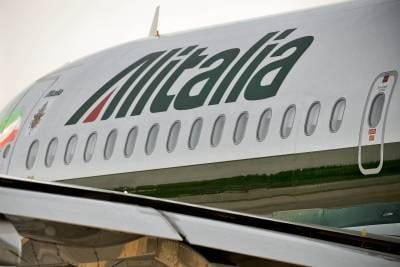 Alitalia_CarlingaR400