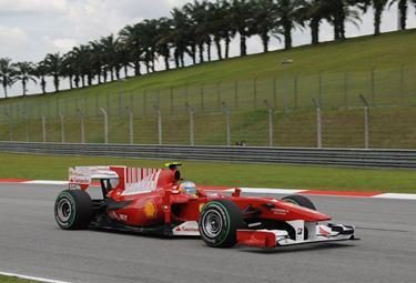 Alonso-libere-Sepang-2_R375