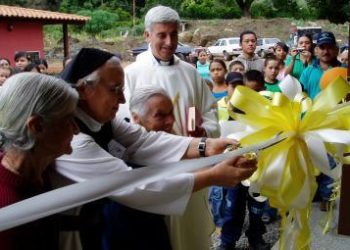 Avsi_Venezuela_Centro_InaugurazioneR375