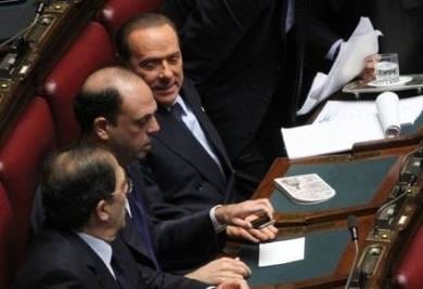 BerlusconiAlfanoCompagniBancocameraR400