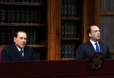 BerlusconiAlfanoConferenzaStampaSenatoR400