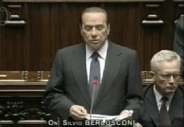 BerlusconiCamera2_R375