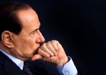 BerlusconiPensieroso_R375-1