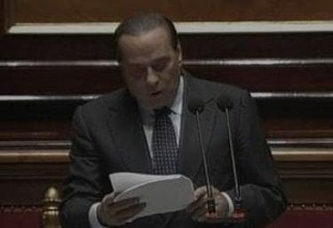 BerlusconiSenatoReplica_R375