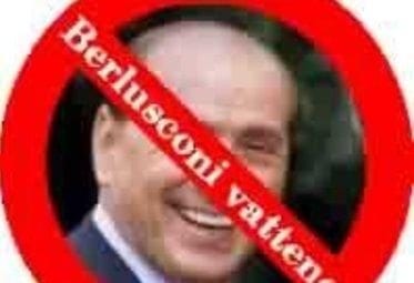 BerlusconiVatteneFacebook_R375