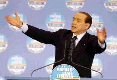 Berlusconi_Podio_BracciaR400