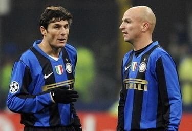 Cambiasso_Zanetti_R375_24feb09