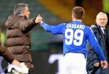 Cassano_Mourinho_R375_5mar09