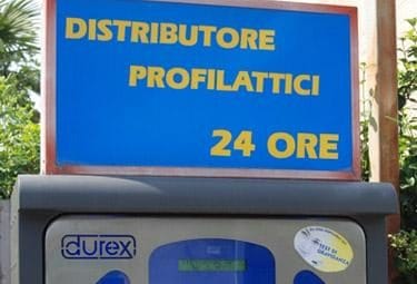 DistributoreProfilattici_R375