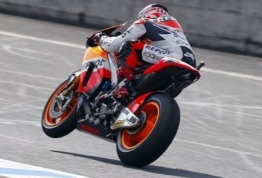 Dovizioso20poleMotegi_R375