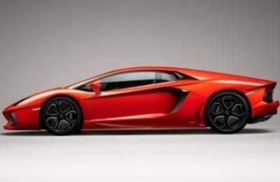 Lamborghini_2011_R400