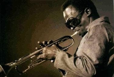 MilesDavis_R375