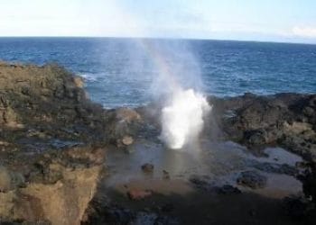 Nakalele-blowhole-r400