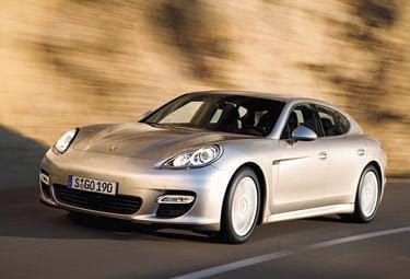 Porsche-panamera-R375