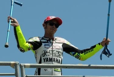 Rossi-gara-LagunaSeca_R375