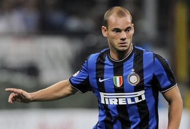 Sneijder_int_R375_2set09