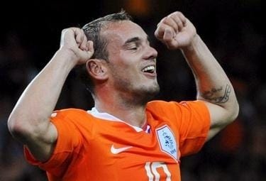 Sneijder_ned_R375_7mag09