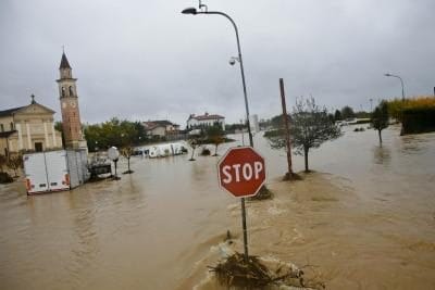 Veneto_Alluvione_Stop_CartelloR400