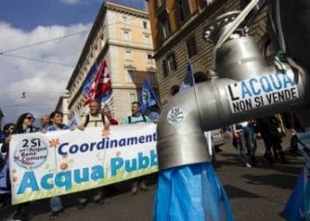 acqua_pubblica_R400