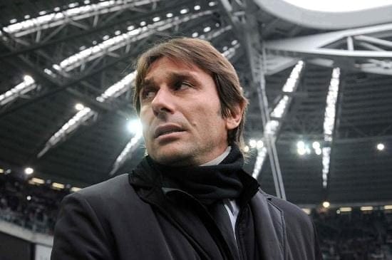 conte_sguardo_stadio