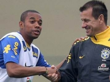 dunga_robinho_R400_30mar11