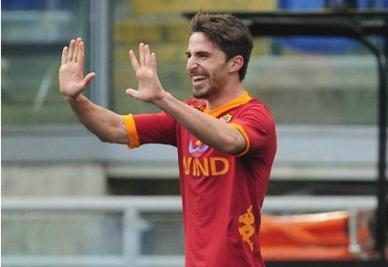 fabio_borini_roma_esultanza_r400