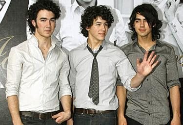 jonas_brothersR375_24sett09