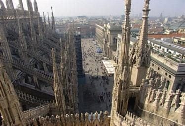 milano_duomo_guglieR375