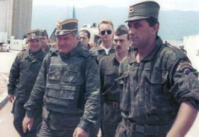 mladic-sarajevo1993-r400