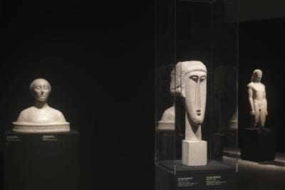 modigliani_scultureR400